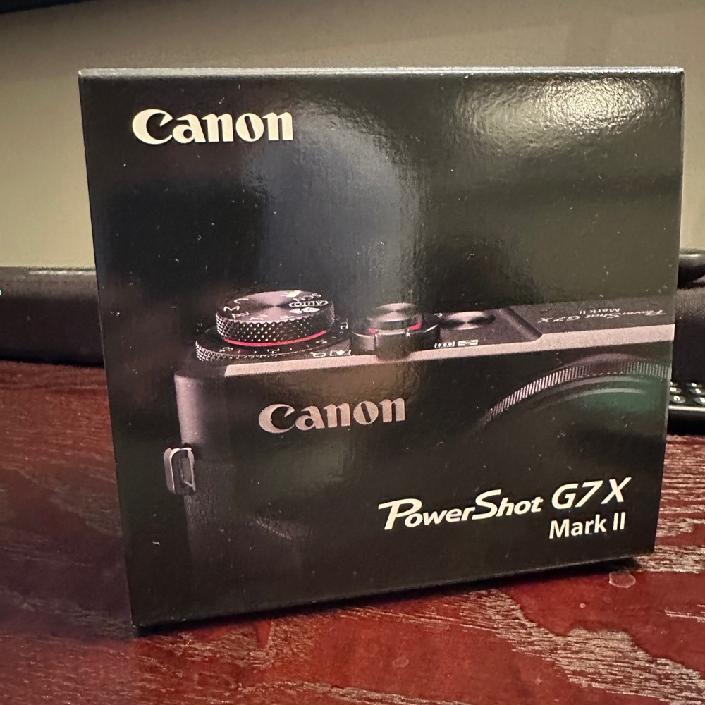 Canon G7X mark II